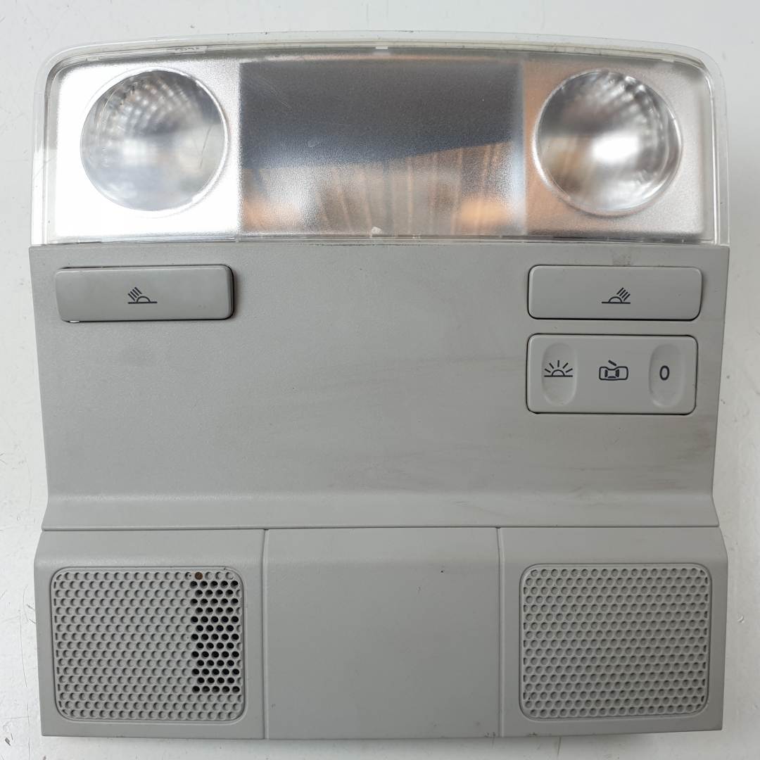 LUZ INTERIOR - 1K0947105E - VOLKSWAGEN - PASSAT BERLINA (3C2)
