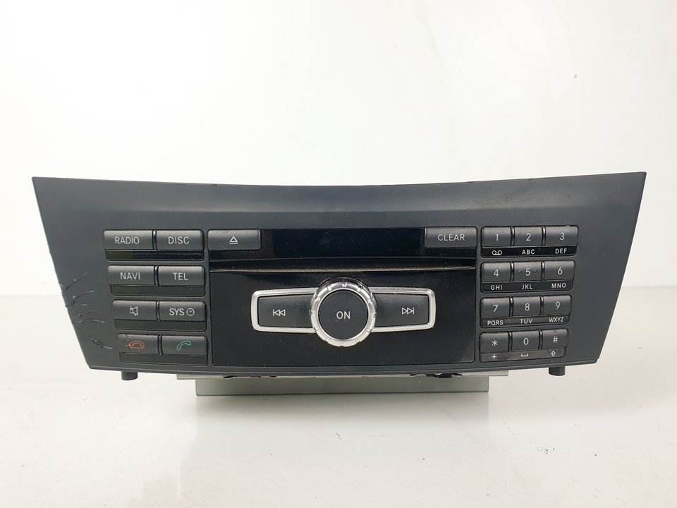 SISTEMA AUDIO / RADIO CD - A2049004306 - MERCEDES - CLASE C (W204) LIM.