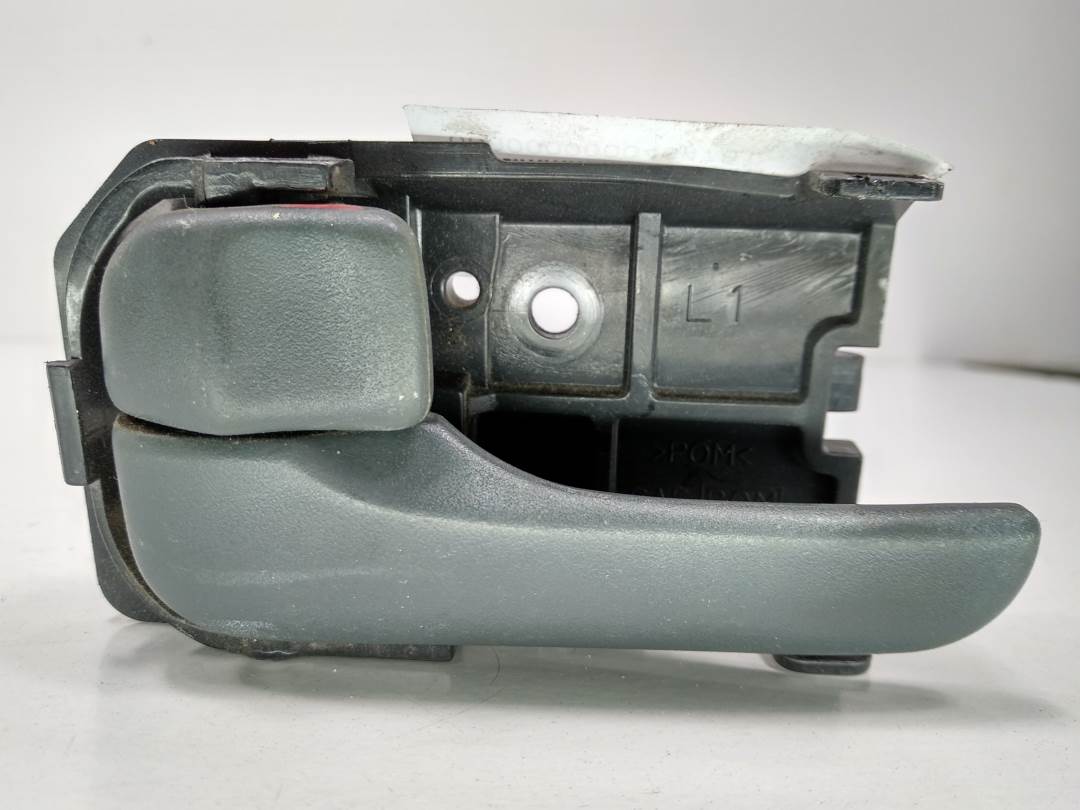 MANETA INTERIOR TRASERA IZQUIERDA - NISSAN - MAXIMA QX (A32)