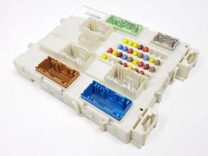 CAJA RELES / FUSIBLES BV6N14A073FR FORD C-MAX (CB7) Autodesguaces Alicante