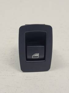 MANDO ELEVALUNAS TRASERO DERECHO 920810603 BMW X3 (F25) Autodesguaces Alicante