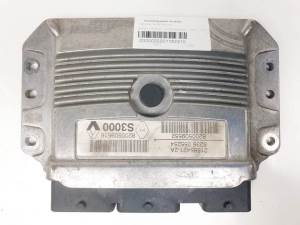 CENTRALITA MOTOR UCE 215854212A RENAULT SCENIC II (X84,JM) Autodesguaces Alicante