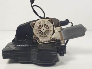 CERRADURA PUERTA TRASERA IZQUIERDA 7028909 BMW SERIE 7 (E65/E66) Autodesguaces Alicante