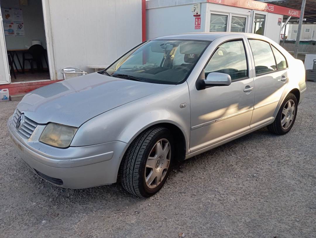 VOLKSWAGEN BORA BERLINA (1J2) (1998 - 2005)