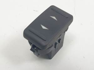 MANDO ELEVALUNAS TRASERO IZQUIERDO 3M5T14529AA FORD FOCUS C-MAX (CAP) Autodesguaces Alicante