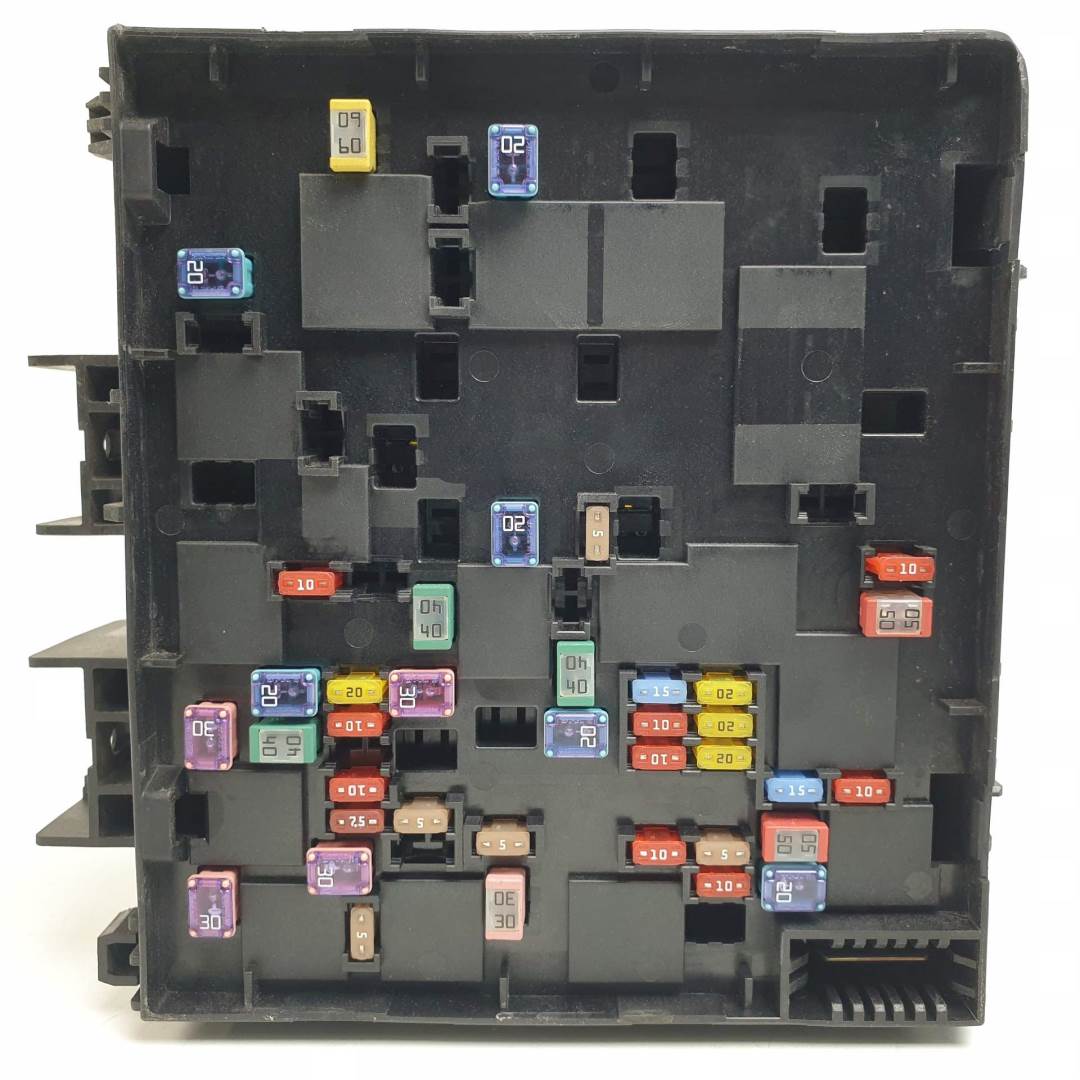CAJA RELES / FUSIBLES - J7BT14D068BB - FORD - KA+