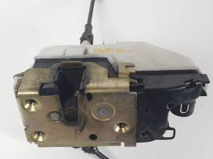 CERRADURA PUERTA DELANTERA DERECHA 46978330 CITROEN C3 PLURIEL Autodesguaces Alicante