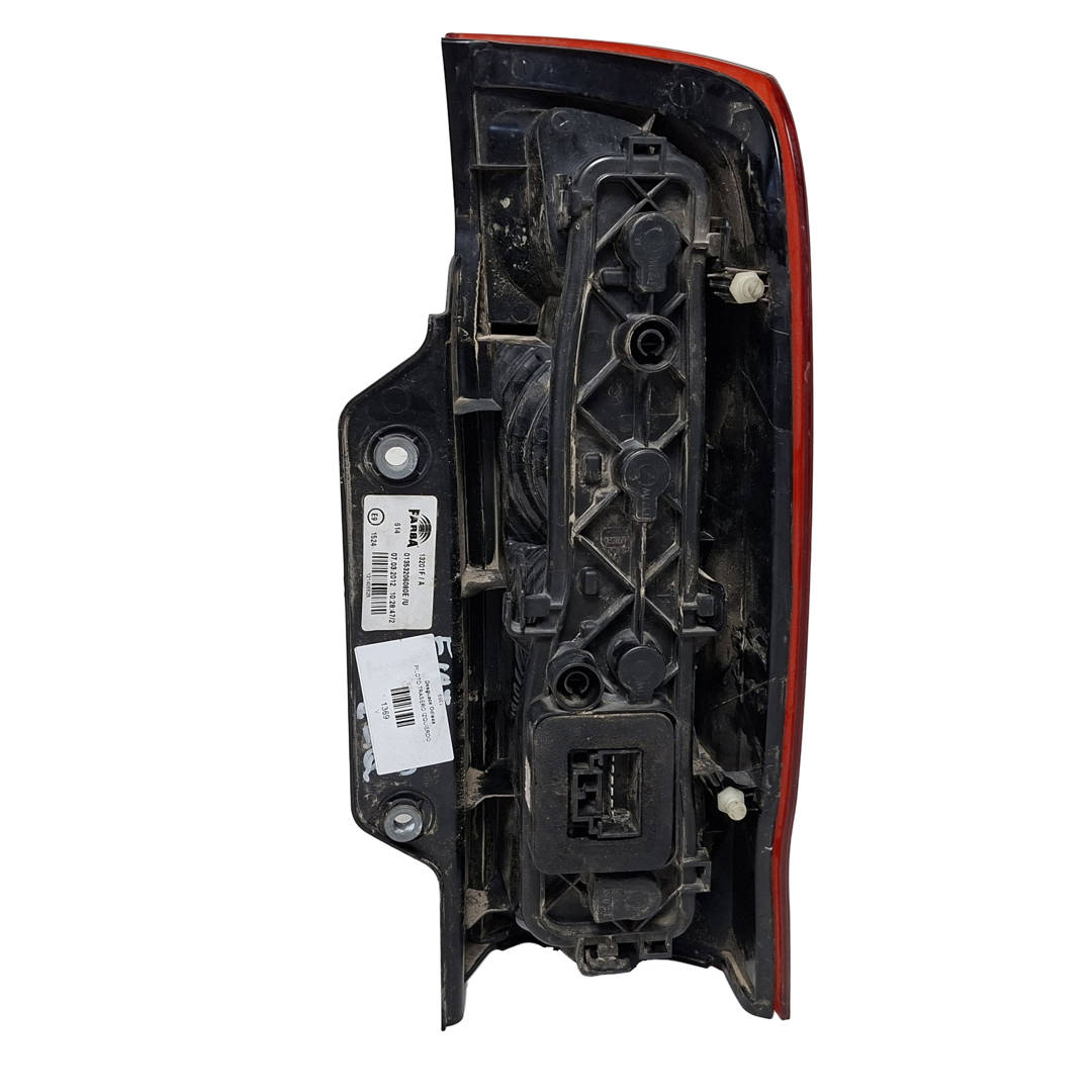 Foto 2 de Piloto Trasero Izquierdo Fiat Fiorino (225) (2007–2016)