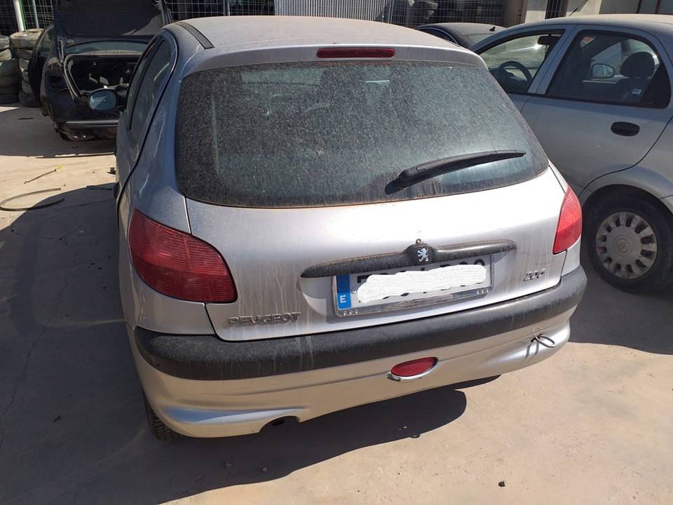 Imagen del vehículo PEUGEOT 206 BERLINA