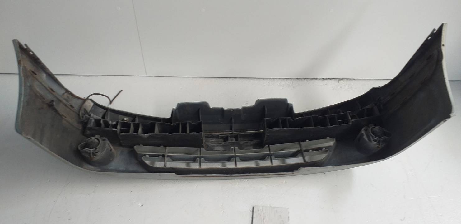 PARAGOLPES DELANTERO