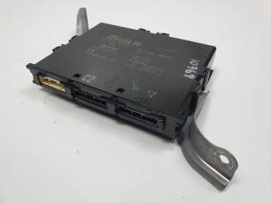MODULO ELECTRONICO 8999053280 LEXUS IS Autodesguaces Alicante