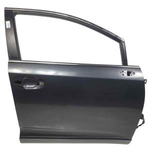 PUERTA DELANTERA DERECHA TOYOTA VENZA (AV10) Autodesguaces Alicante
