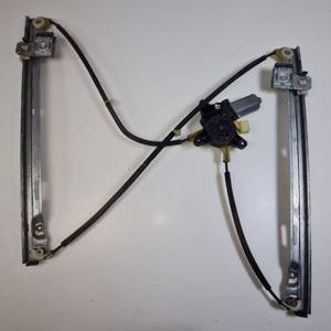 ELEVALUNAS DELANTERO DERECHO 0130821940 MERCEDES VITO (W639) COMBI 06.2003 -> Autodesguaces Alicante