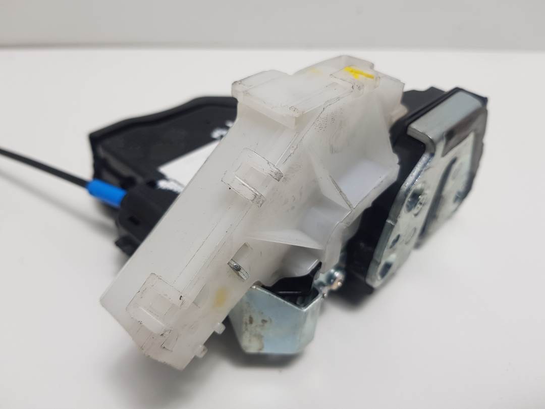 CERRADURA PUERTA TRASERA IZQUIERDA - A046693 - TOYOTA - C-HR