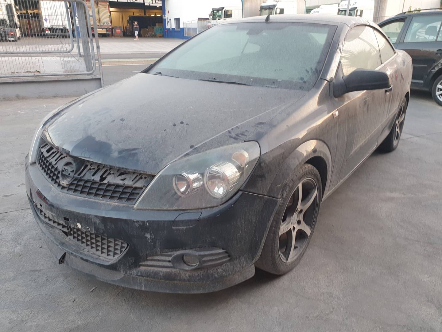OPEL ASTRA TWIN TOP (2006 - 2012)