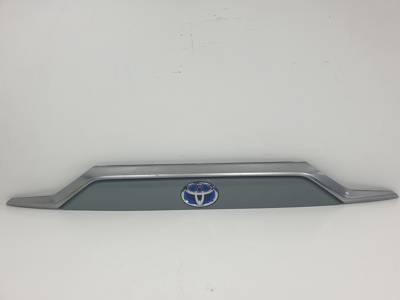 MOLDURA PORTON TRASERO 7680142240 TOYOTA RAV4 Autodesguaces Alicante
