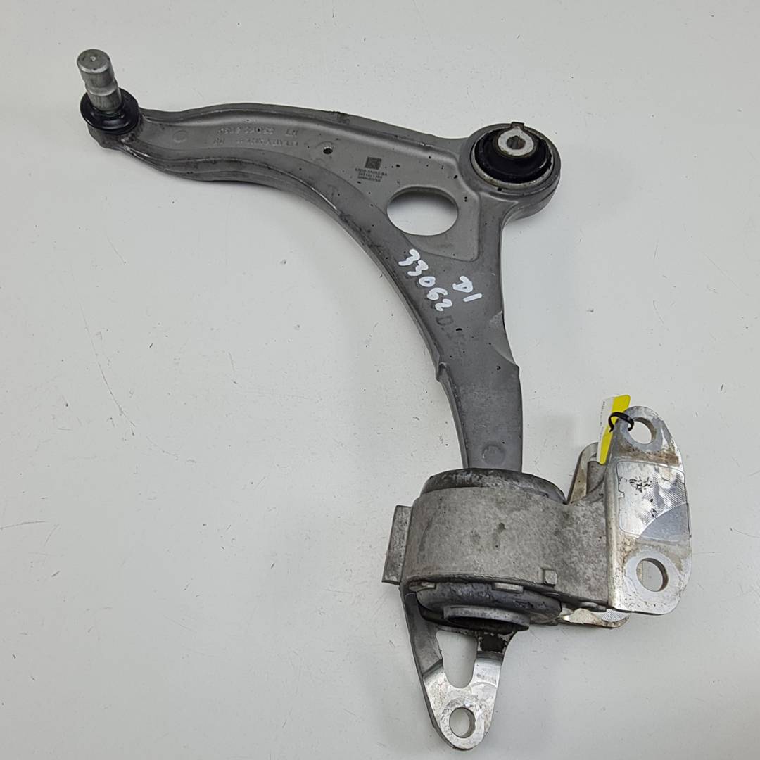 BRAZO SUSPENSION INFERIOR DELANTERO IZQUIERDO - K8D23A053LH - LAND ROVER - DISCOVERY SPORT