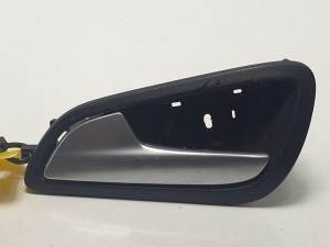 MANETA INTERIOR TRASERA IZQUIERDA AM51U22601BEW FORD FOCUS LIM. Autodesguaces Alicante