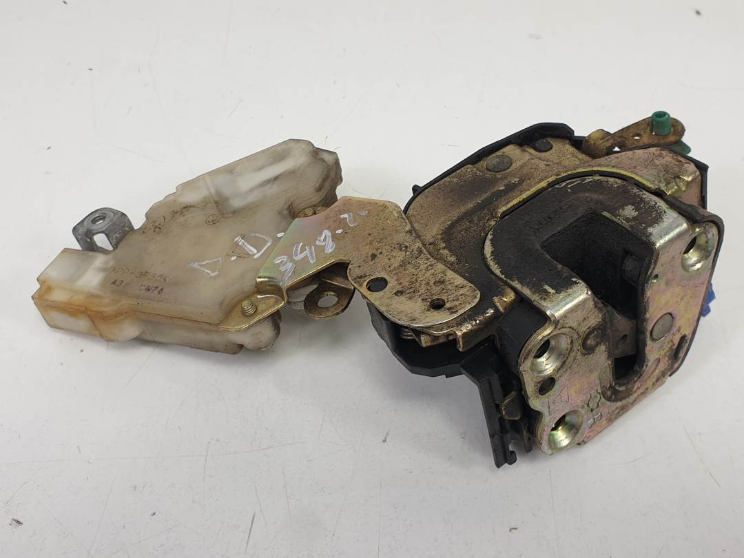 CERRADURA PUERTA DELANTERA DERECHA - NISSAN - ALMERA TINO (V10M)