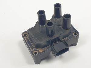 BOBINA ENCENDIDO 0221503490 FORD FOCUS BERLINA (CAK) Autodesguaces Alicante