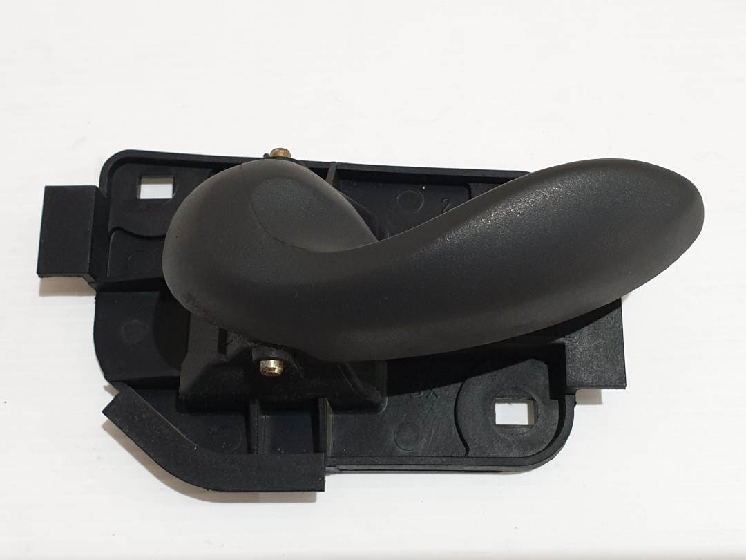 MANETA INTERIOR DELANTERA IZQUIERDA - FIAT - PUNTO BERLINA (188)