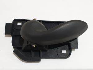 MANETA INTERIOR DELANTERA IZQUIERDA FIAT PUNTO BERLINA (188) Autodesguaces Alicante