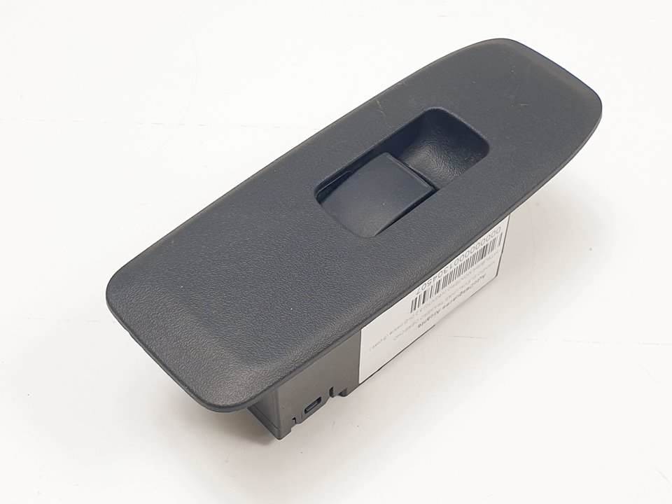 MANDO ELEVALUNAS TRASERO DERECHO - 8608A006 - MITSUBISHI - MONTERO (V60/V70)