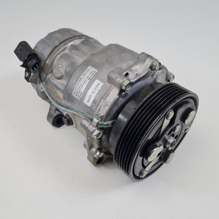 COMPRESOR AIRE ACONDICIONADO 82D0155060CA VOLKSWAGEN NEW BEETLE (9C1/1C1) Autodesguaces Alicante