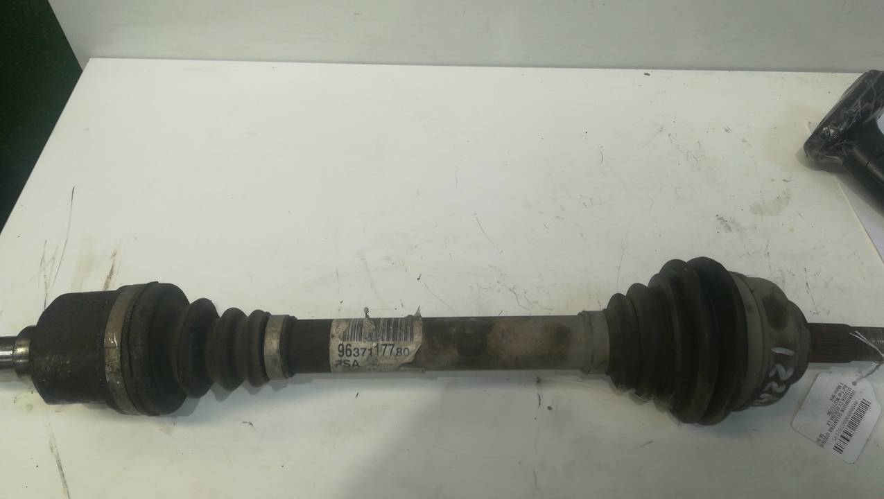 TRANSMISION DELANTERA IZQUIERDA
