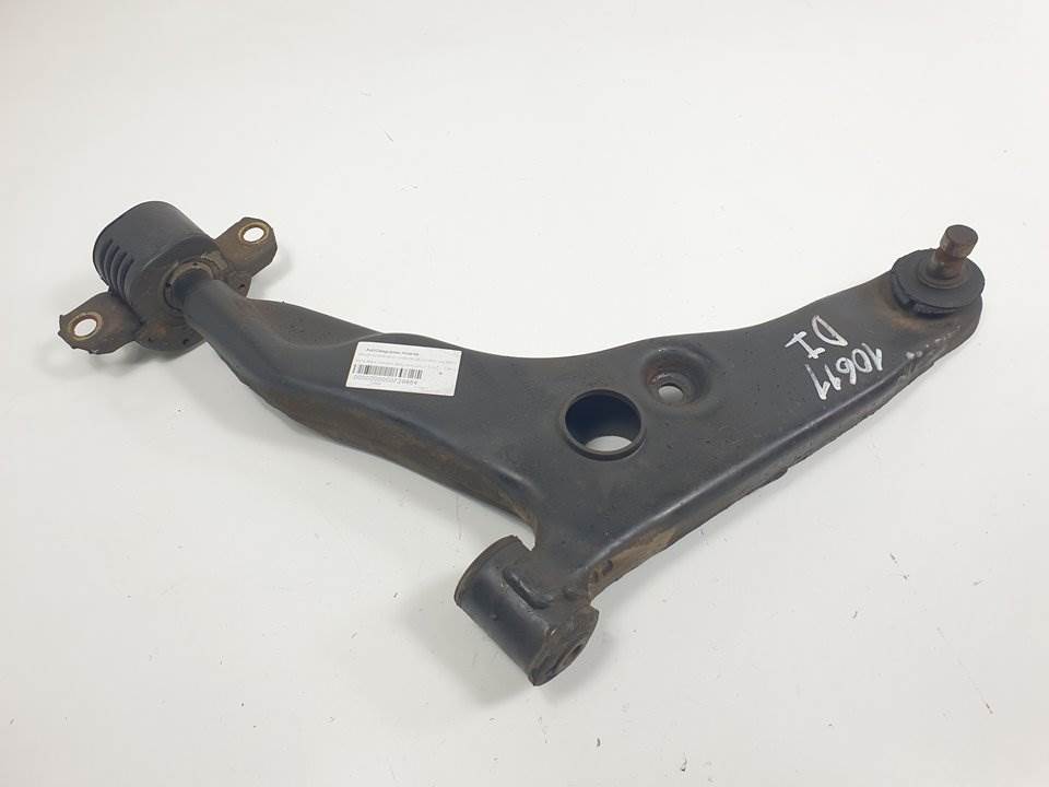 BRAZO SUSPENSION INFERIOR DELANTERO IZQUIERDO - MITSUBISHI - CARISMA BERLINA 5 (DA0)
