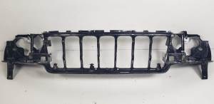 PANEL FRONTAL JEEP GR.CHEROKEE (WJ/WG) Autodesguaces Alicante
