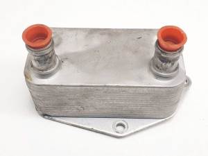 ENFRIADOR ACEITE MOTOR AUDI A4 AVANT (B5) Autodesguaces Alicante
