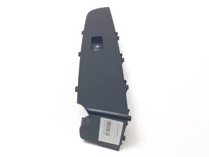 MANDO ELEVALUNAS DELANTERO DERECHO 93575G6000 KIA PICANTO (JA) Autodesguaces Alicante