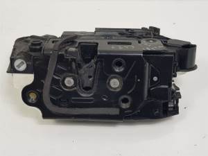 CERRADURA PUERTA TRASERA IZQUIERDA 6J0839015F SEAT IBIZA (6P1) Autodesguaces Alicante