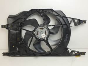 ELECTROVENTILADOR 8200025635 RENAULT LAGUNA II (BG0) Autodesguaces Alicante