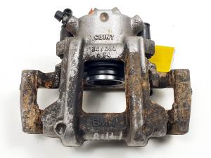 PINZA FRENO DELANTERA IZQUIERDA W09104 BMW SERIE 1 LIM. (F20/F21) Autodesguaces Alicante