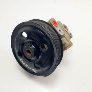 BOMBA DIRECCION AH223A696AB LAND ROVER DISCOVERY 4 Autodesguaces Alicante