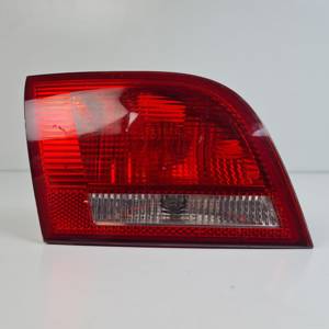 PILOTO TRASERO IZQUIERDO INTERIOR 8P4945093B AUDI A3 SPORTBACK (8P) Autodesguaces Alicante