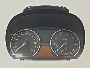 CUADRO INSTRUMENTOS 697464501 BMW SERIE 1 BERLINA (E81/E87) Autodesguaces Alicante