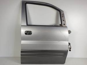 PUERTA DELANTERA DERECHA HYUNDAI H-1 Autodesguaces Alicante