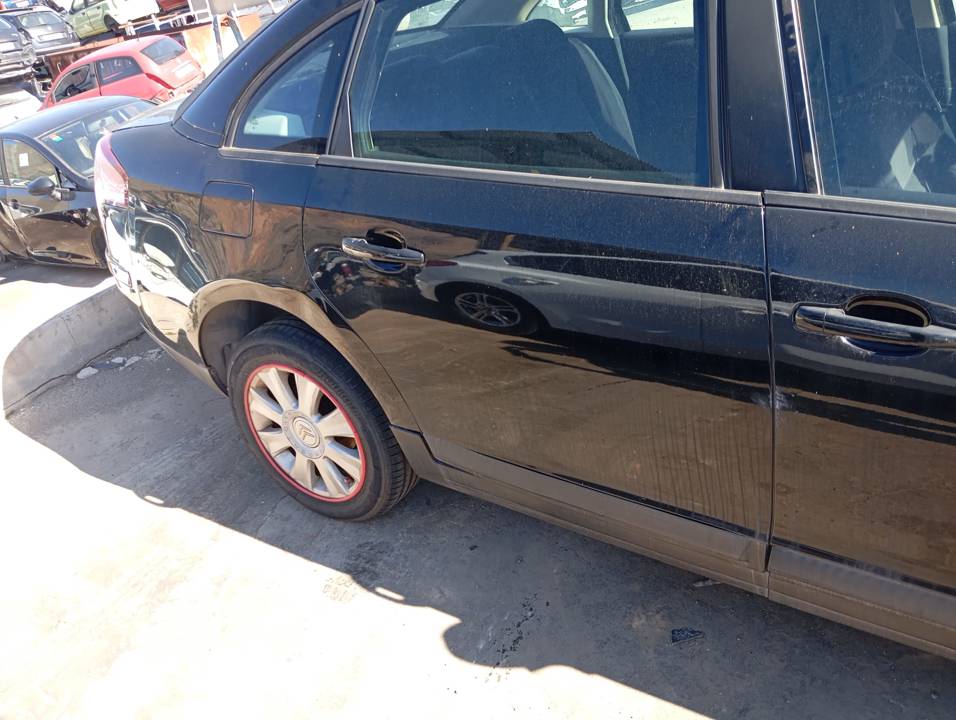 CERRADURA PUERTA TRASERA DERECHA