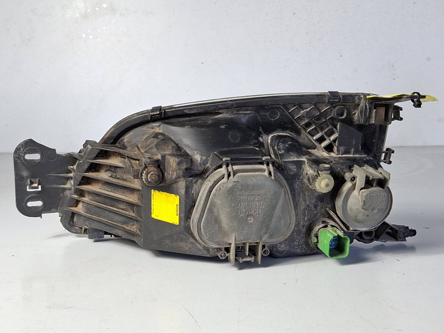 Foto 3 de Faro Derecho Ford Fiesta Berlina (dx) (1999–2002)
