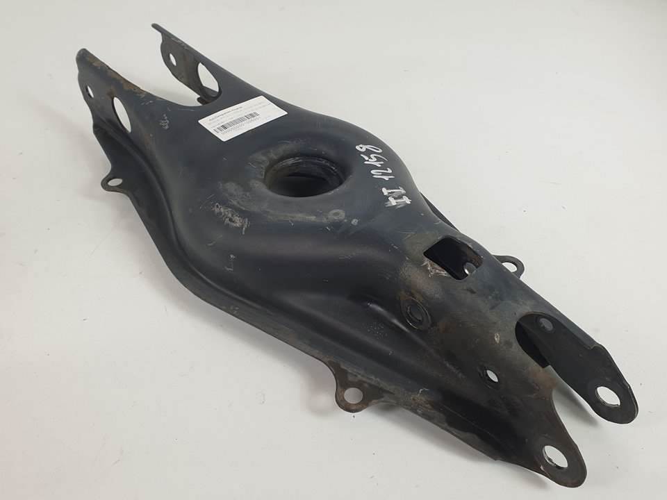 BRAZO SUSPENSION INFERIOR TRASERO IZQUIERDO - MERCEDES - CLASE C (W204) LIM.
