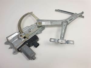 ELEVALUNAS DELANTERO IZQUIERDO 994886101 OPEL ZAFIRA B Autodesguaces Alicante