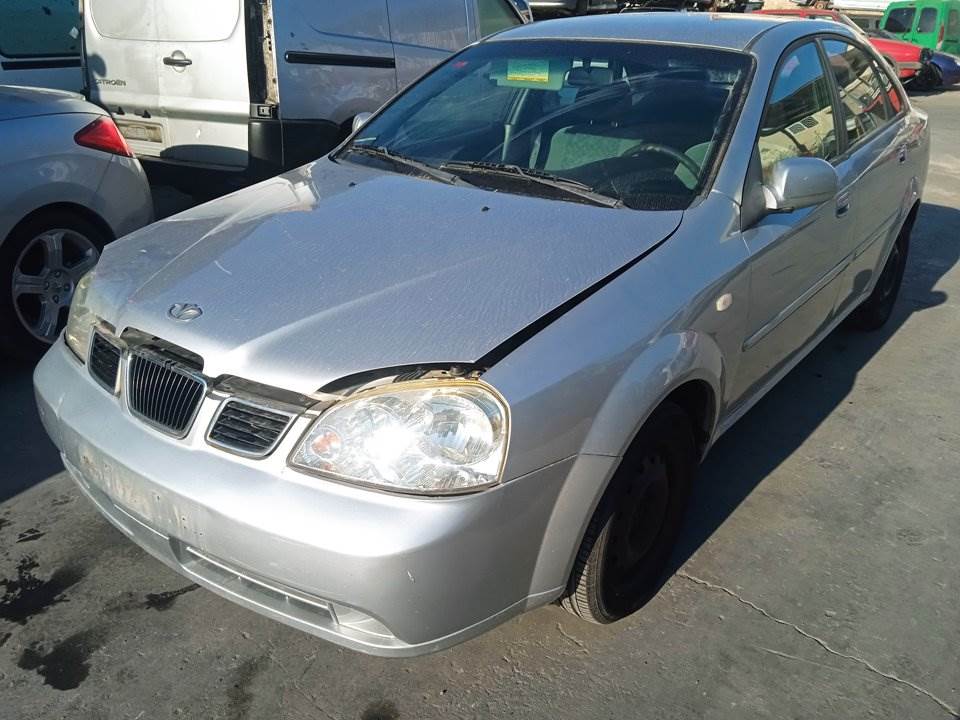 DAEWOO NUBIRA BERLINA (1997 - 2004)