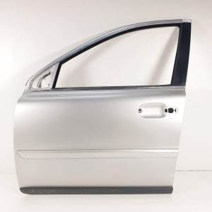 PUERTA DELANTERA IZQUIERDA VOLVO XC90 Autodesguaces Alicante