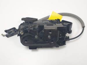 CERRADURA PUERTA TRASERA IZQUIERDA 5TA839015E SEAT ARONA Autodesguaces Alicante