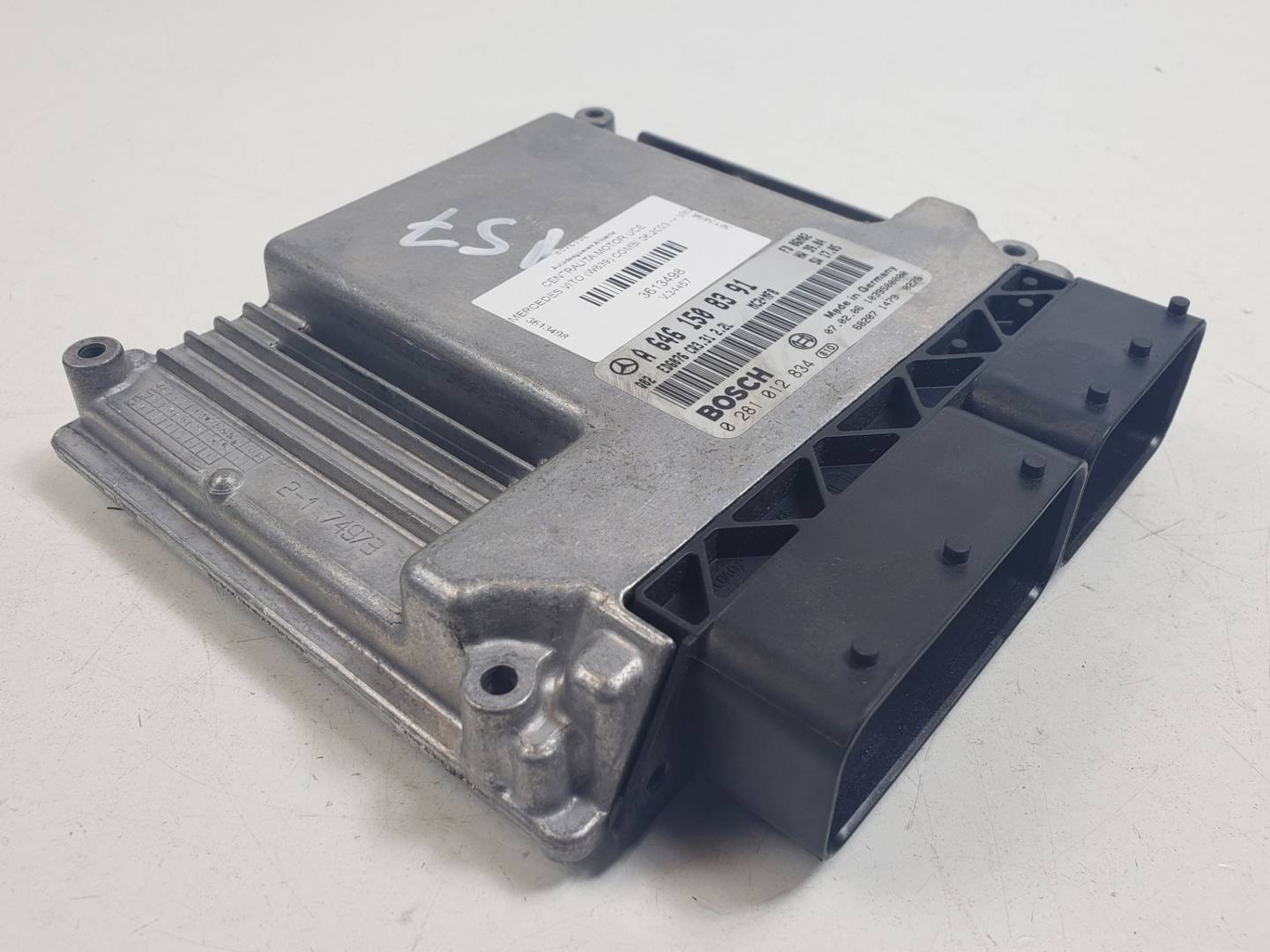 CENTRALITA MOTOR UCE - 0281012834 - MERCEDES - VITO (W639) COMBI 06.2003 ->