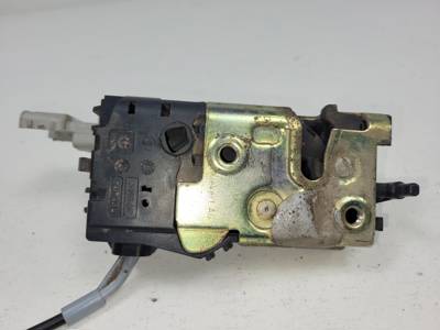 CERRADURA PUERTA TRASERA DERECHA 9647175480 CITROEN C4 BERLINA Autodesguaces Alicante