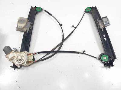 ELEVALUNAS DELANTERO DERECHO 0130822318 NISSAN MICRA C+C (CK12E) Autodesguaces Alicante